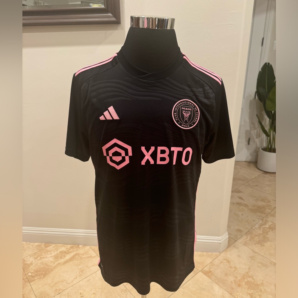 ⚽️ Adidas-Inter Miami 23/24 Messi Authentic Away Jersey⚽️ - Picture 9 of 10